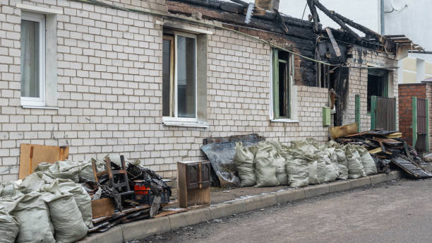 24/7 Emergency Smoke Damage Removal experts in Seadrift, TX